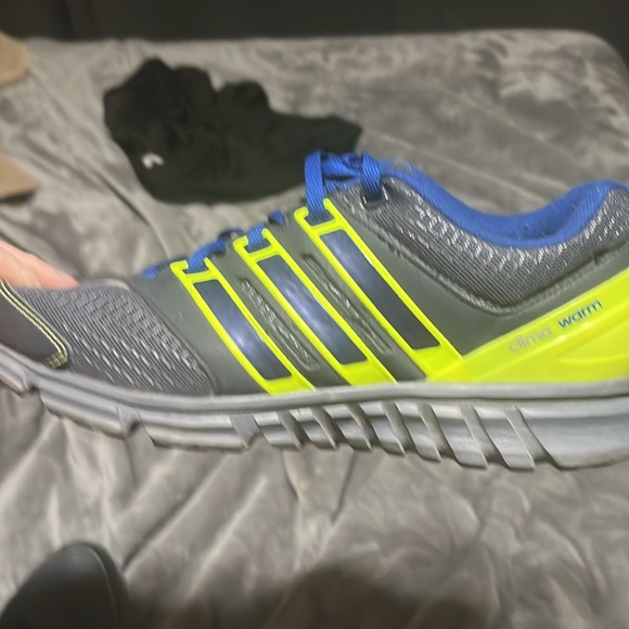 Men’s Adidas clima warm shoes US sz9 - Picture 8 of 10